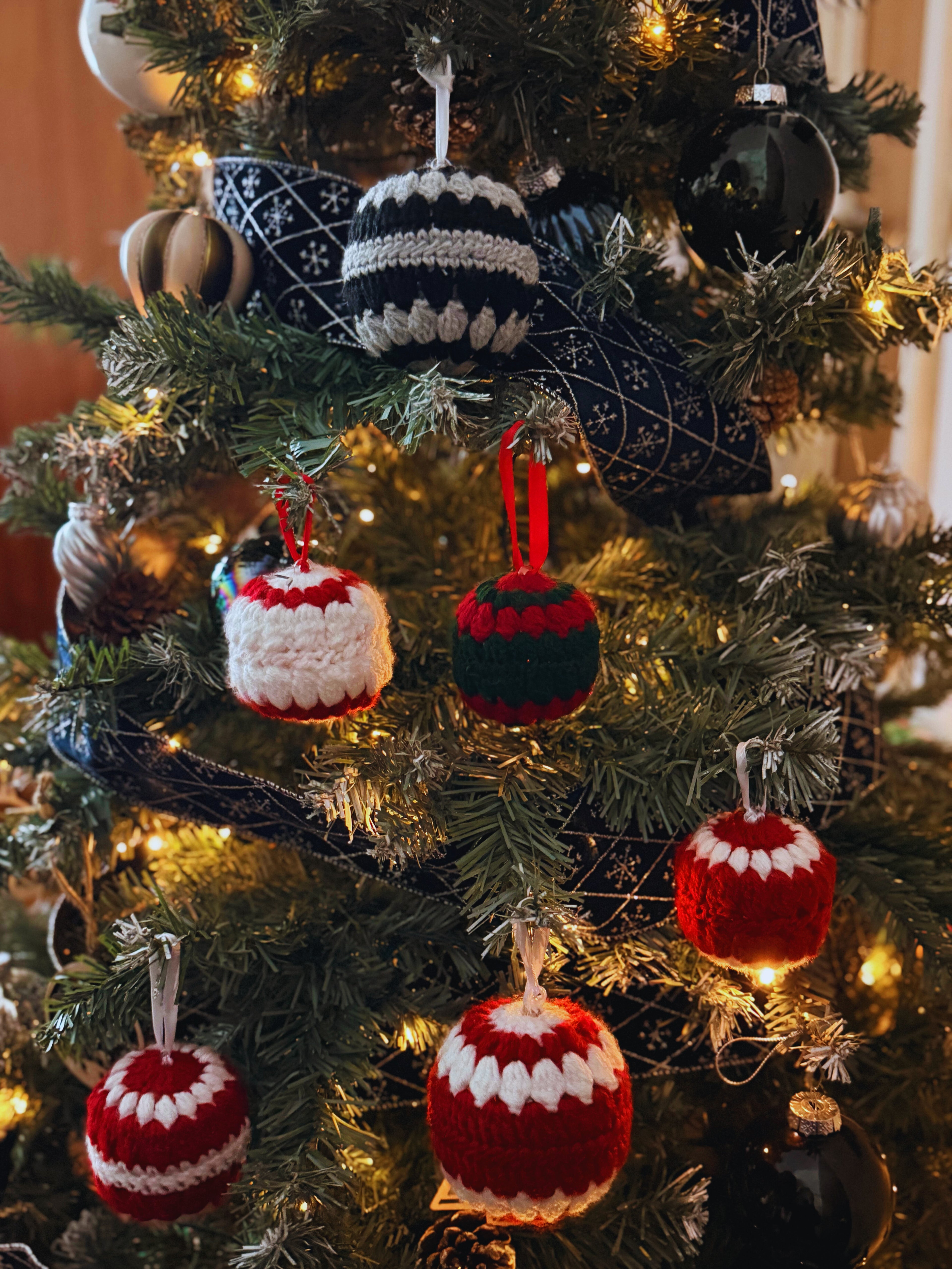 Handmade Crochet Christmas Baubles – Cosy Festive Tree Decorations